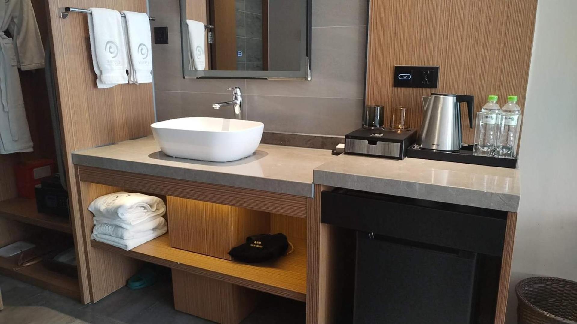 Aurea Central Hotel Phnom Penh Dış mekan fotoğraf